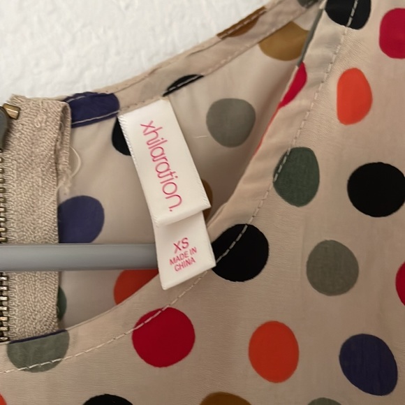 Mossimo Supply Co Polka Dot Cream/Black/Green/Red Peplum Zipper Satin Top XS - Picture 3 of 4